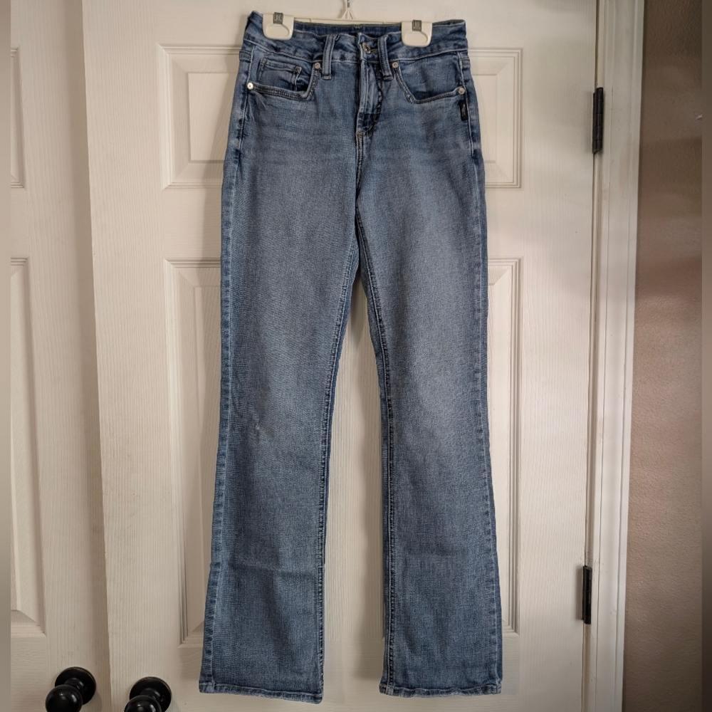 Silver Suki Slim Boot Cut Blue Jeans Size 26 x 33